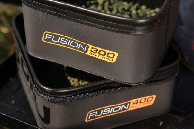 Guru Fusion 400 +  Bait Pro 300 Combo.