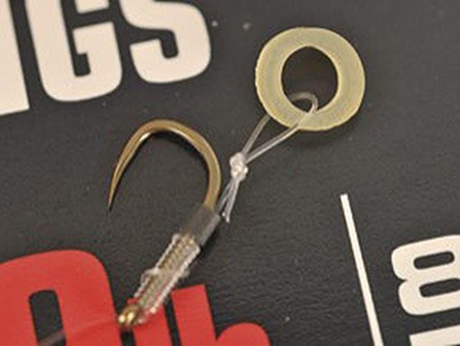 Guru 15 inch Pellet Waggler Ready Rigs with bait bands- GPW Hook - 8 per pack.